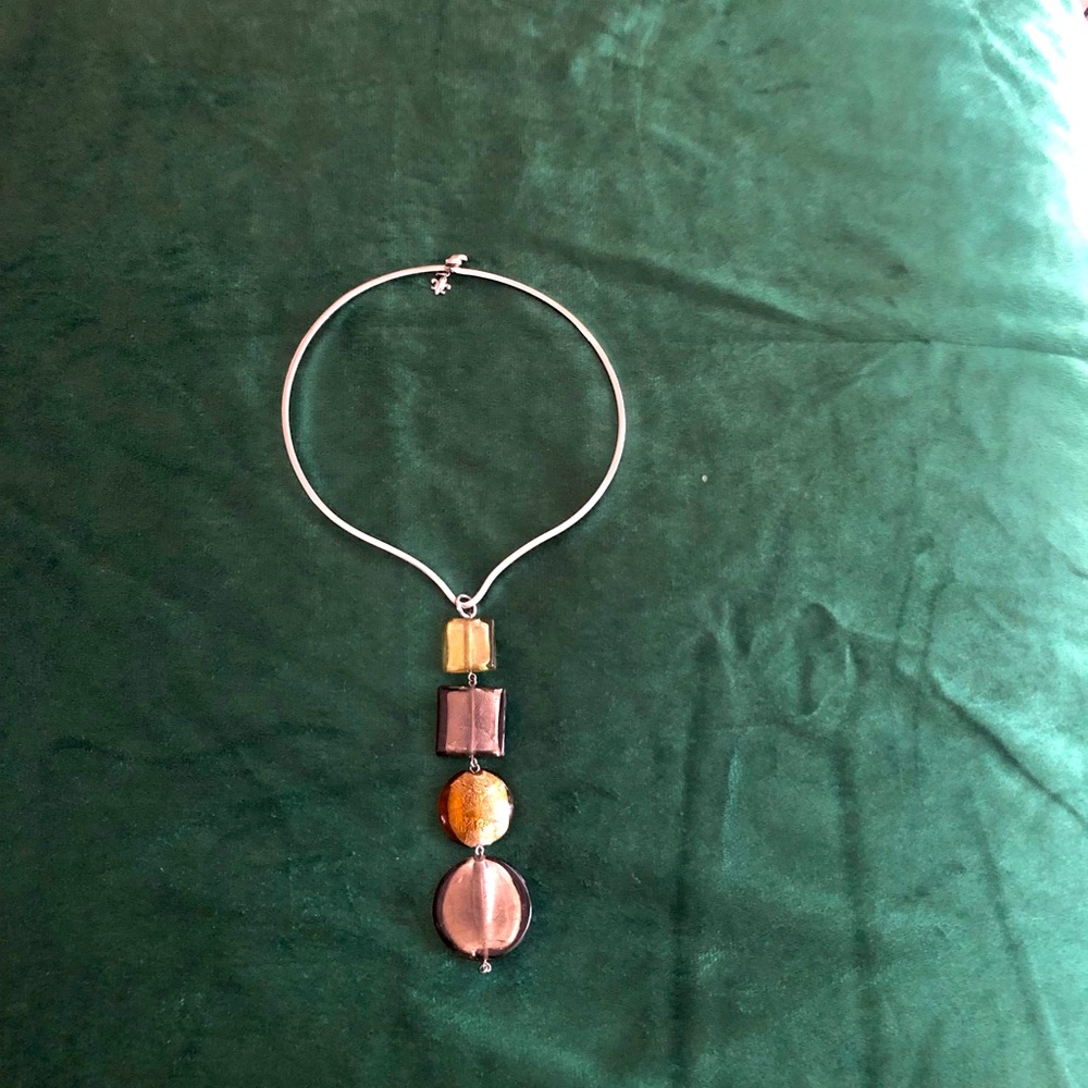 Necklaces - Picture 4 of 9